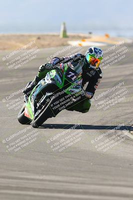 media/Jan-14-2024-SoCal Trackdays (Sun) [[2e55ec21a6]]/Turns 9 and 8 (10am)/